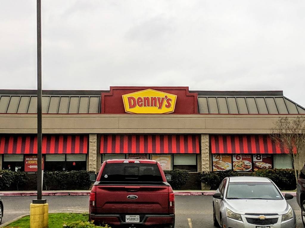 Dennys | restaurant | 2931 N US Hwy 77, Corpus Christi, TX 78410, USA | 3617678401 OR +1 361-767-8401