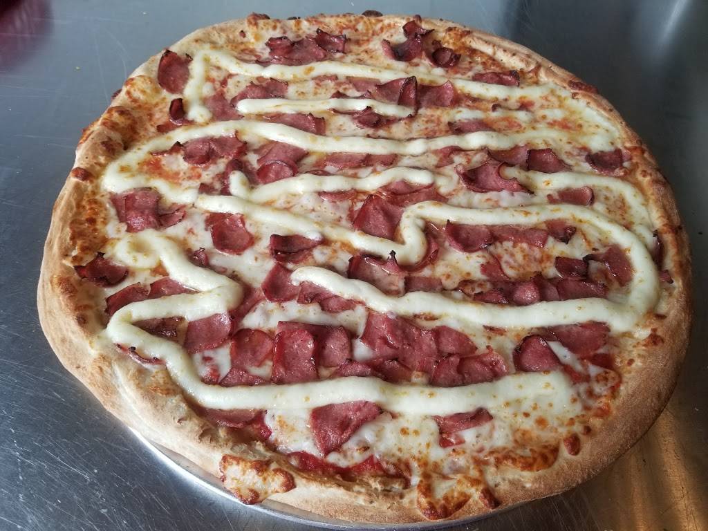 Friends Pizza fort myers | restaurant | Sun Sports Plaza, 3441 Colonial Blvd #10, Fort Myers, FL 33966, USA | 2394181800 OR +1 239-418-1800