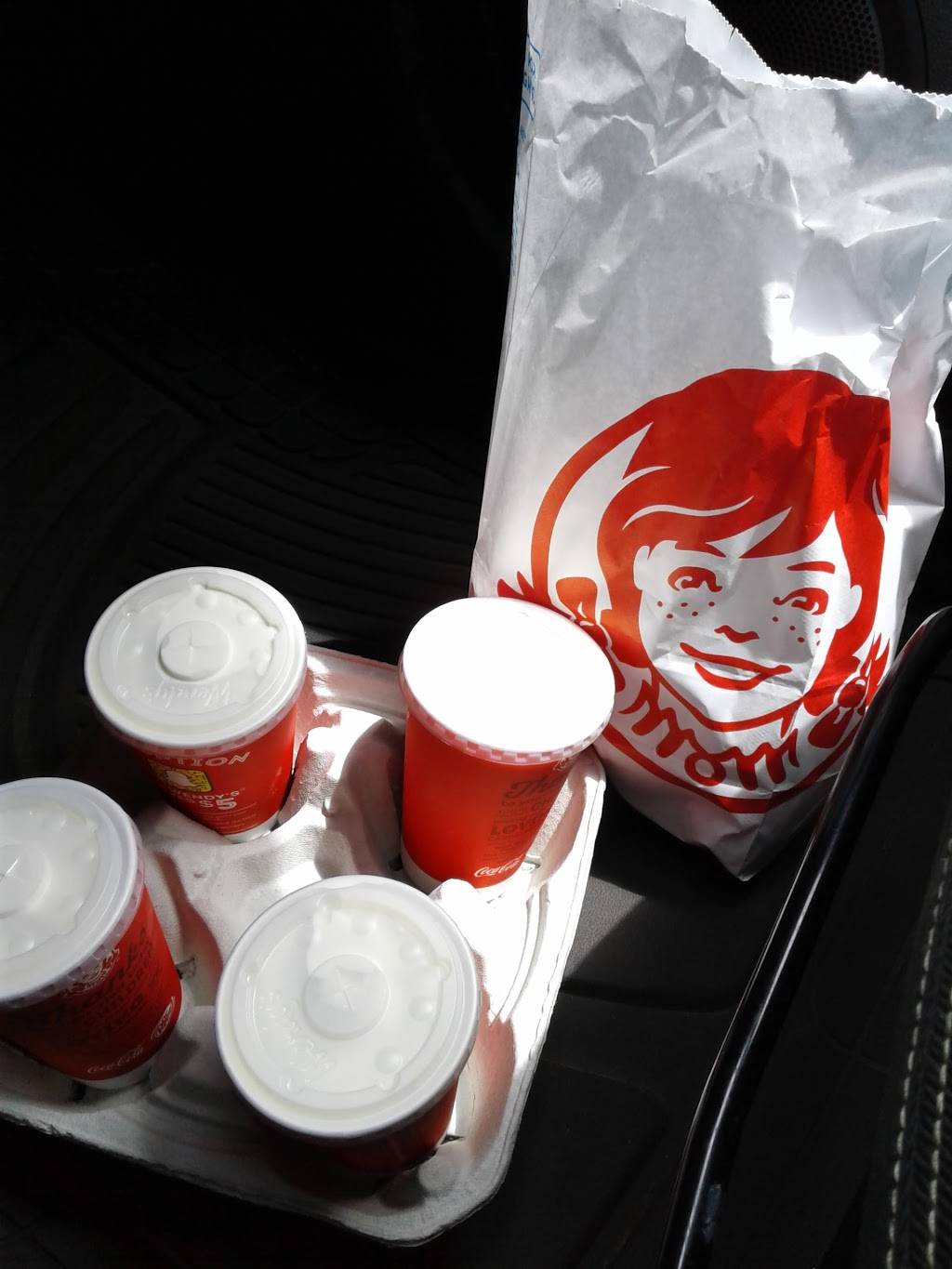 Wendys | restaurant | 306 Prospect Ave, Hartford, CT 06106, USA | 8602008505 OR +1 860-200-8505