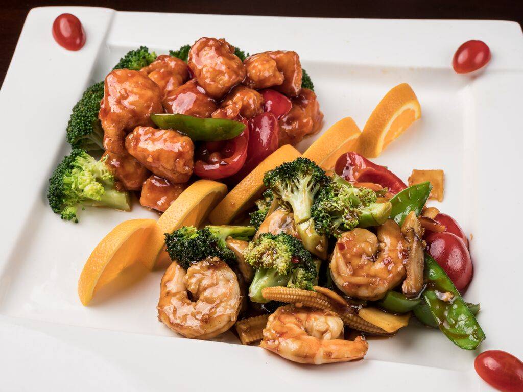 Lins Asian Cafe | restaurant | 850 E Suber Rd #100, Greer, SC 29650, USA | 8646557717 OR +1 864-655-7717