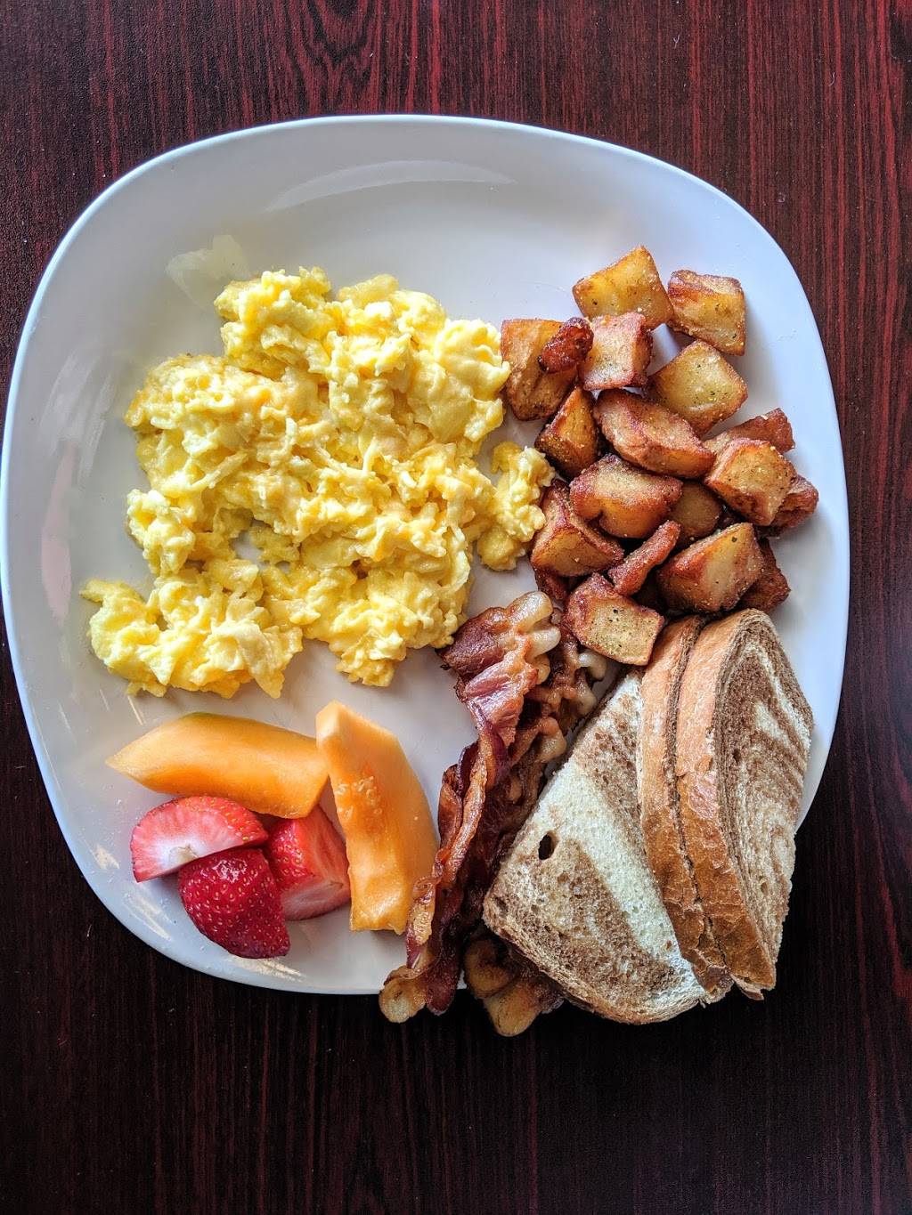 Grace Kitchen (kitchen & bar) | restaurant | 1050 Simcoe St N, Oshawa, ON L1G 4W5, Canada | 9052407796 OR +1 905-240-7796