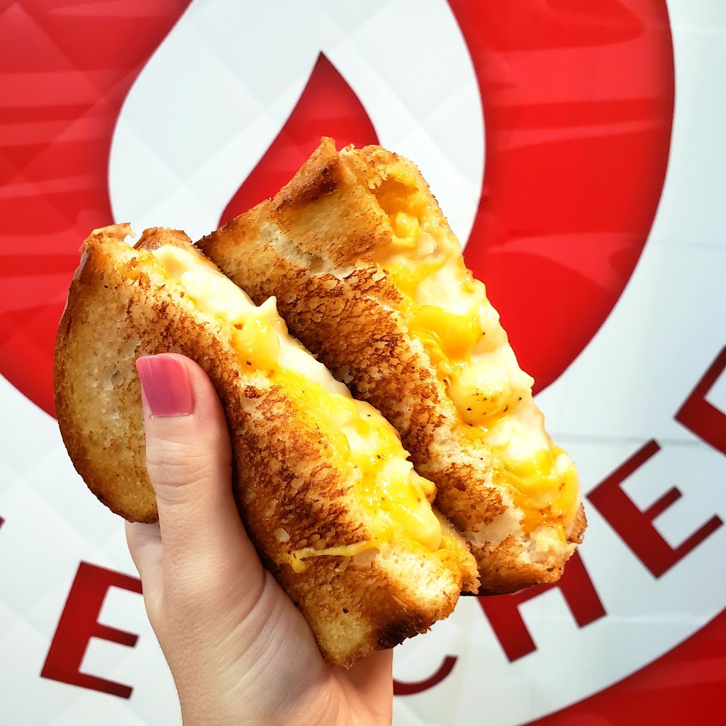 Planet Grilled Cheese - Melbourne | restaurant | 1700 W New Haven Ave Suite 385, Melbourne, FL 32904, USA | 8133828935 OR +1 813-382-8935