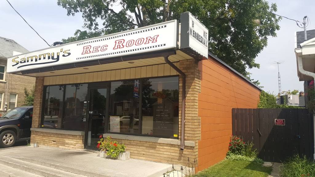 Sammys Rec Room | restaurant | 10 Mt Pleasant St, Brantford, ON N3T 1S5, Canada | 5197200000 OR +1 519-720-0000