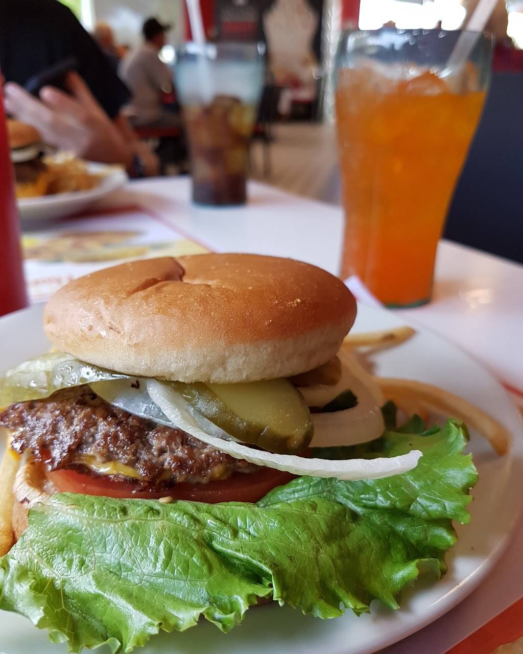 Steak n Shake | restaurant | 790 E Merritt Island Causeway, Merritt Island, FL 32952, USA | 3214530922 OR +1 321-453-0922