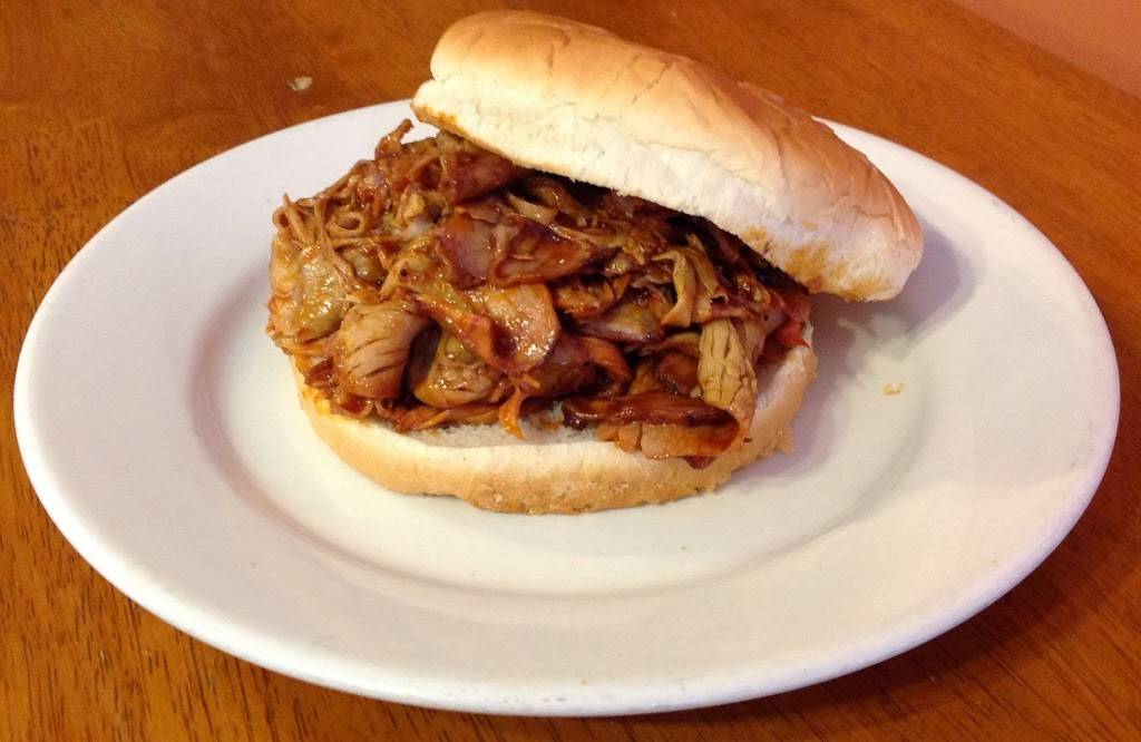 Eatz on Moore Street | restaurant | 17 Moore St, Bristol, VA 24201, USA | 2765914755 OR +1 276-591-4755