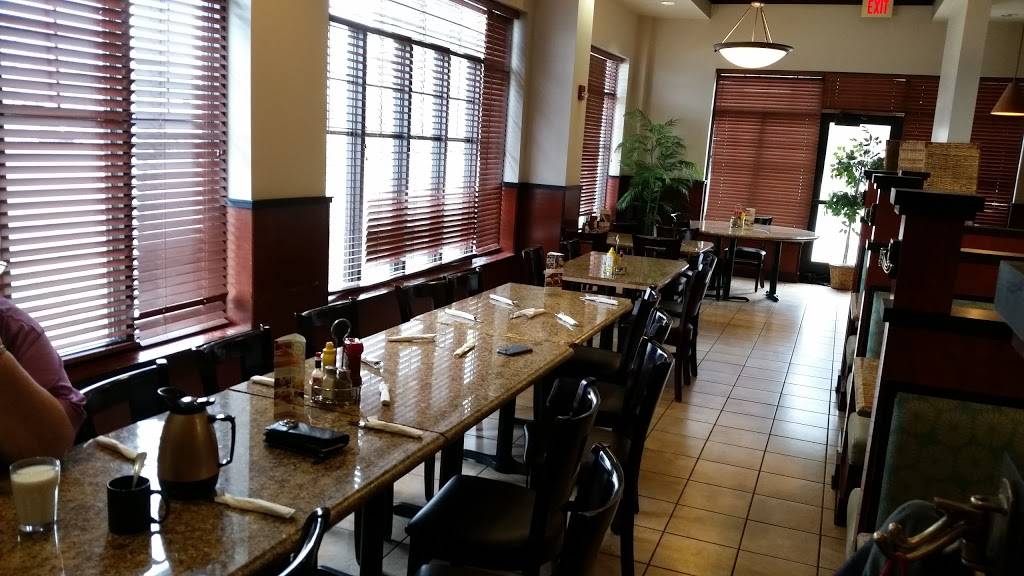 43rd Street Pub & Grill | restaurant | 2365 43rd St NW, Owatonna, MN 55060, USA | 5074469200 OR +1 507-446-9200