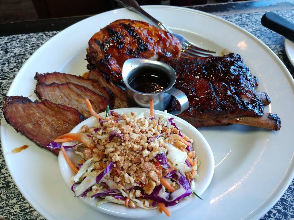 Lucilles Smokehouse Bar-B-Que | restaurant | 11011 W Charleston Blvd, Las Vegas, NV 89135, USA | 7022207427 OR +1 702-220-7427