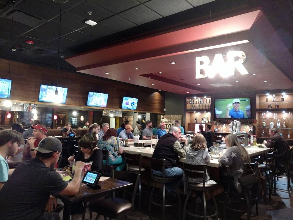 Applebees Grill + Bar | restaurant | 111 Airport Rd W, Fort Payne, AL 35968, USA | 2562735245 OR +1 256-273-5245