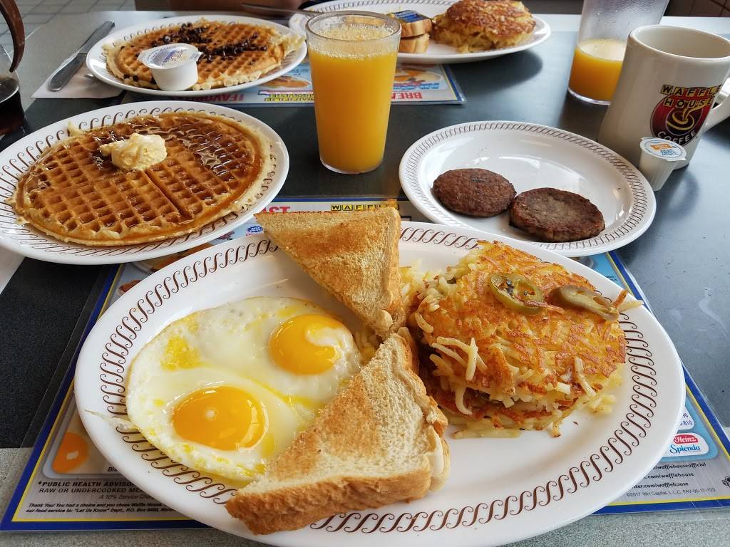 Waffle House | meal takeaway | 7290 Pendleton Pike, Lawrence, IN 46226, USA | 3175496961 OR +1 317-549-6961