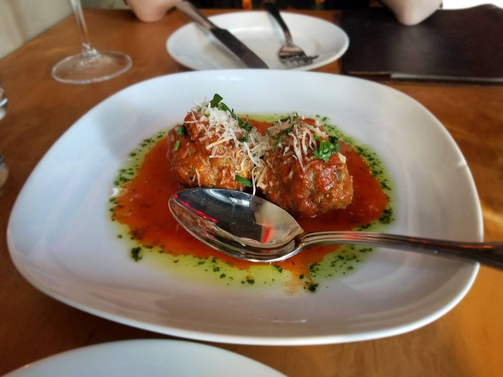 List Restaurant | restaurant | 2226 1st Ave, Seattle, WA 98121, USA | 2064411000 OR +1 206-441-1000