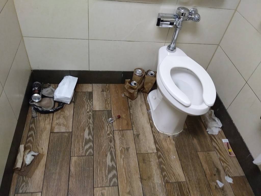 Wendys | restaurant | 3803 E Truman Rd, Kansas City, MO 64127, USA | 8162317153 OR +1 816-231-7153