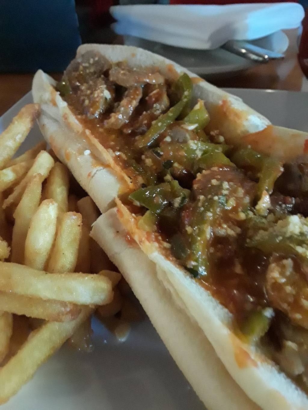 Me & Tommys Restaurant & Bar | restaurant | 4 Essex St, Belleville, NJ 07109, USA | 9733027408 OR +1 973-302-7408