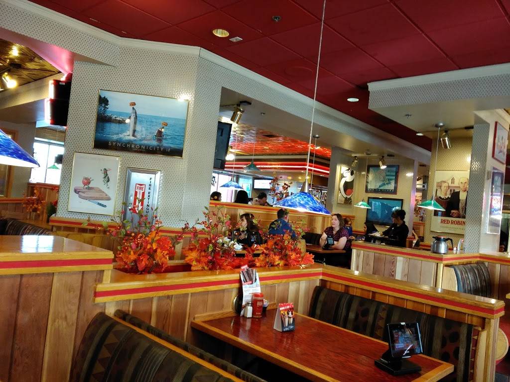 Red Robin Gourmet Burgers and Brews | restaurant | 401 E Dimond Blvd, Anchorage, AK 99515, USA | 9075224321 OR +1 907-522-4321