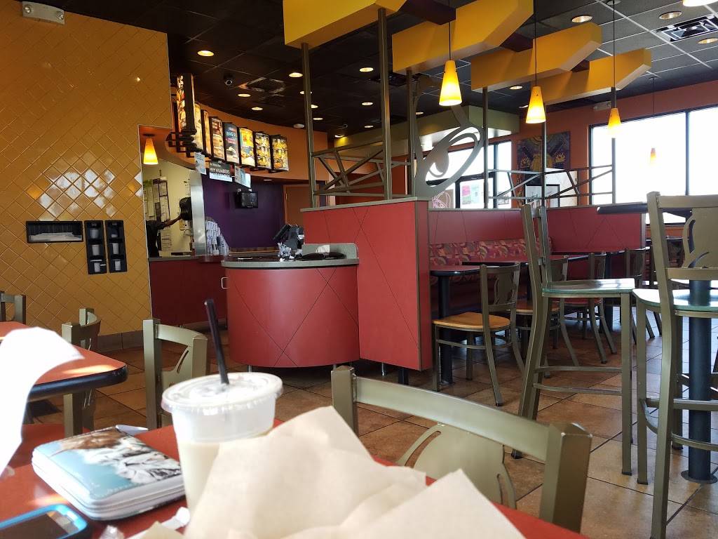 Taco Bell | meal takeaway | 5050 Bond Blvd, Bessemer, AL 35022, USA | 2054261525 OR +1 205-426-1525