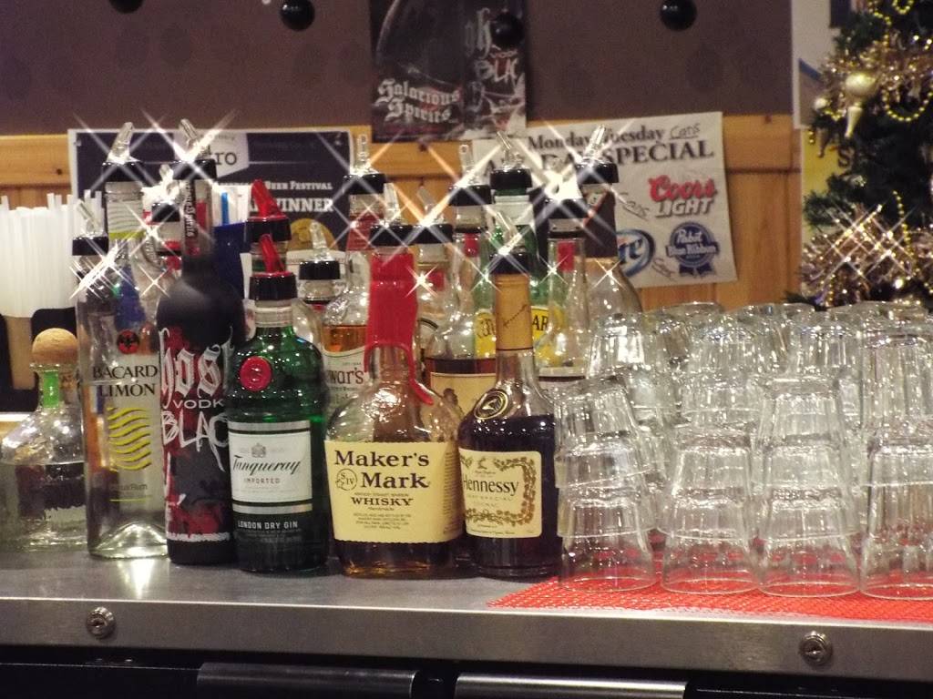 Silk City Saloon | restaurant | 135 N Bridge St, Belding, MI 48809, USA | 6167949909 OR +1 616-794-9909