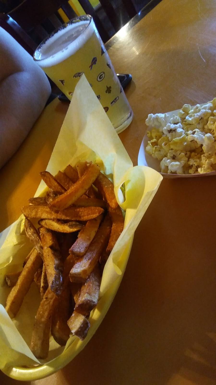 Pizza Beer And Wings | restaurant | 2321 E 1st St, Los Angeles, CA 90033, USA | 3236049137 OR +1 323-604-9137