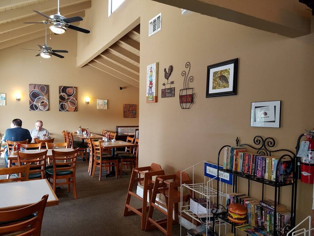 Kathy Mays Lakeview Cafe | cafe | 6622 Lakeview Dr, Huntington Beach, CA 92648, USA | 7148427700 OR +1 714-842-7700