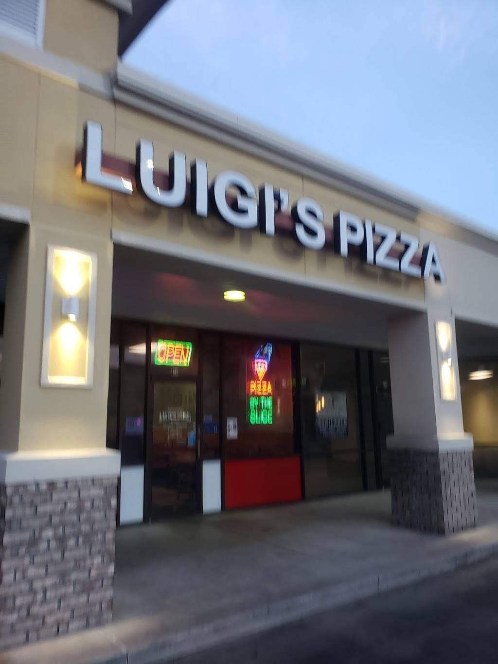 Luigis Pizza | restaurant | 5167 Hwy 70 W #120, Morehead City, NC 28557, USA | 2522403125 OR +1 252-240-3125