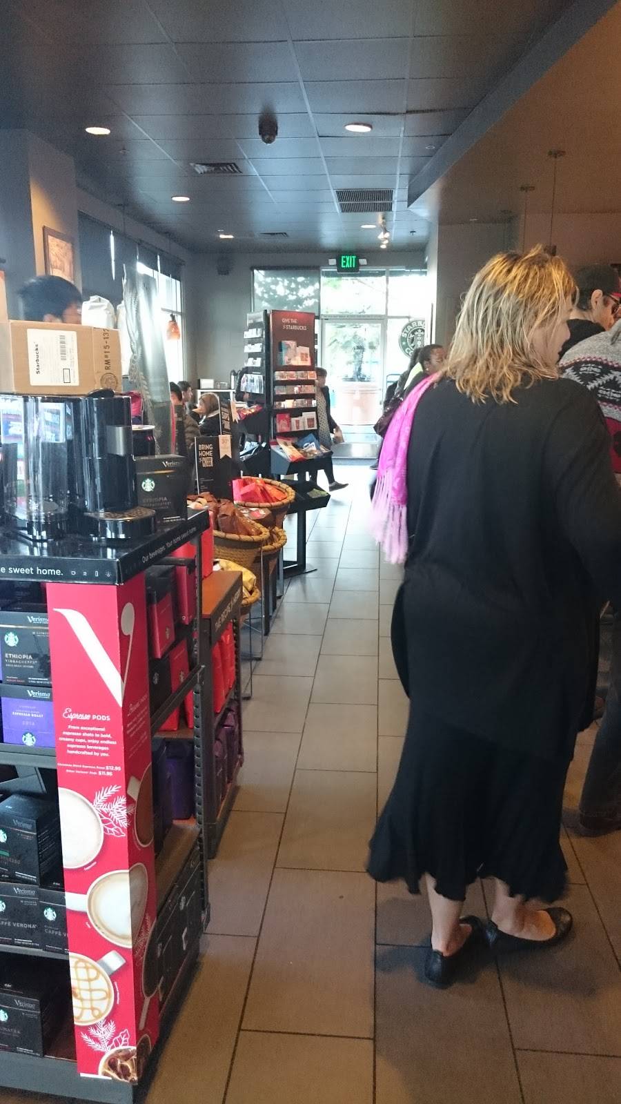 Starbucks | cafe | 3090 El Cerrito Plaza, El Cerrito, CA 94530, USA | 5105248134 OR +1 510-524-8134