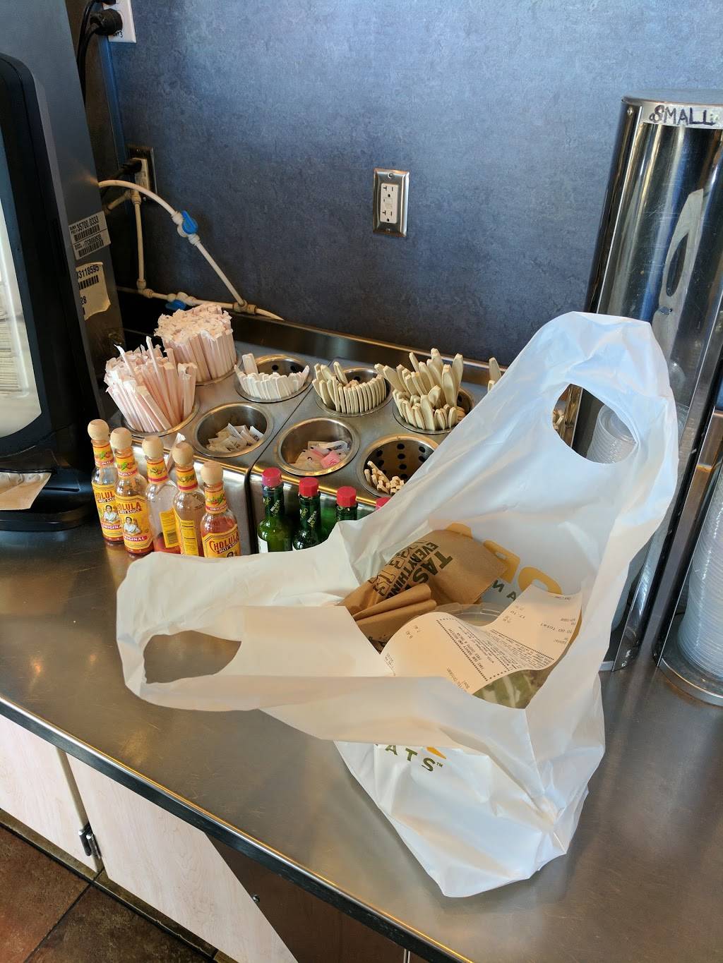 QDOBA Mexican Eats | restaurant | 301 S Bryant Ave, Edmond, OK 73034, USA | 4055135200 OR +1 405-513-5200