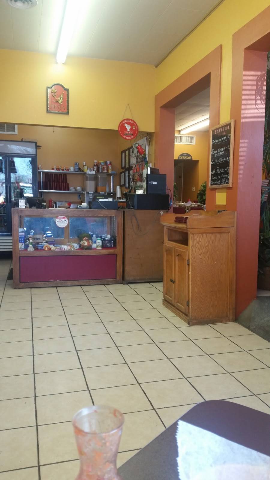 Tacos & Salsas | restaurant | 1612 Memorial Blvd #3727, Springfield, TN 37172, USA | 6153829181 OR +1 615-382-9181