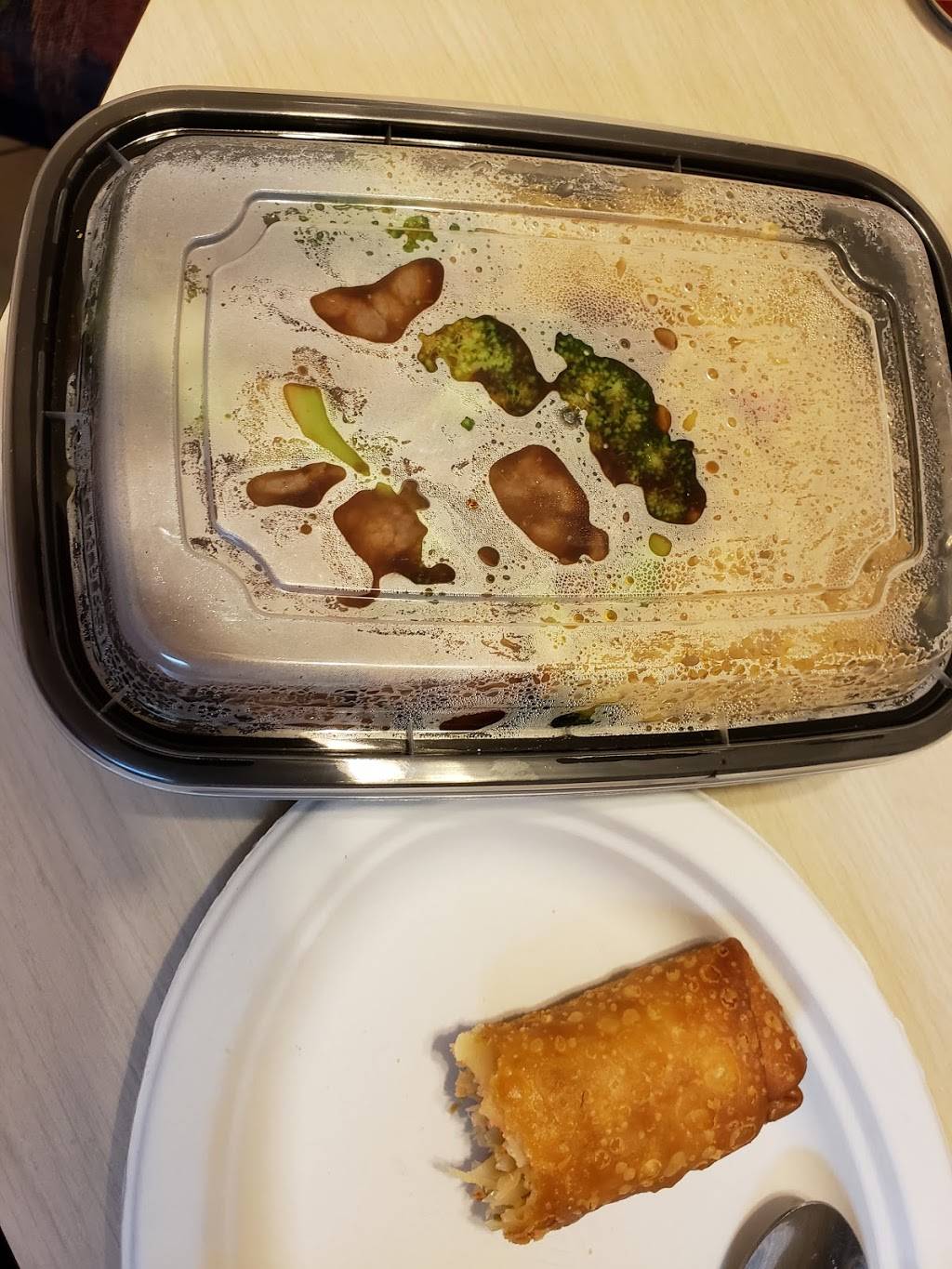 Lucky Star | restaurant | 318 S Flamingo Rd, Pembroke Pines, FL 33027, USA | 9545443200 OR +1 954-544-3200