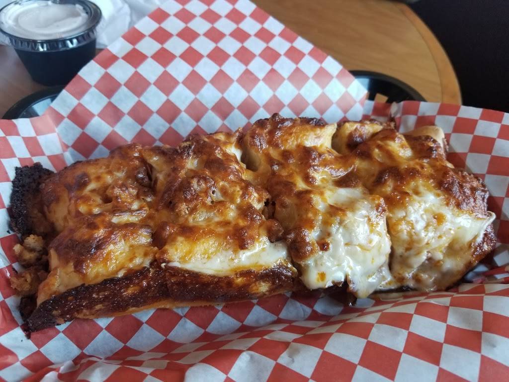 Epic Wings | restaurant | 3194 Midway Dr, San Diego, CA 92110, USA | 6192260185 OR +1 619-226-0185