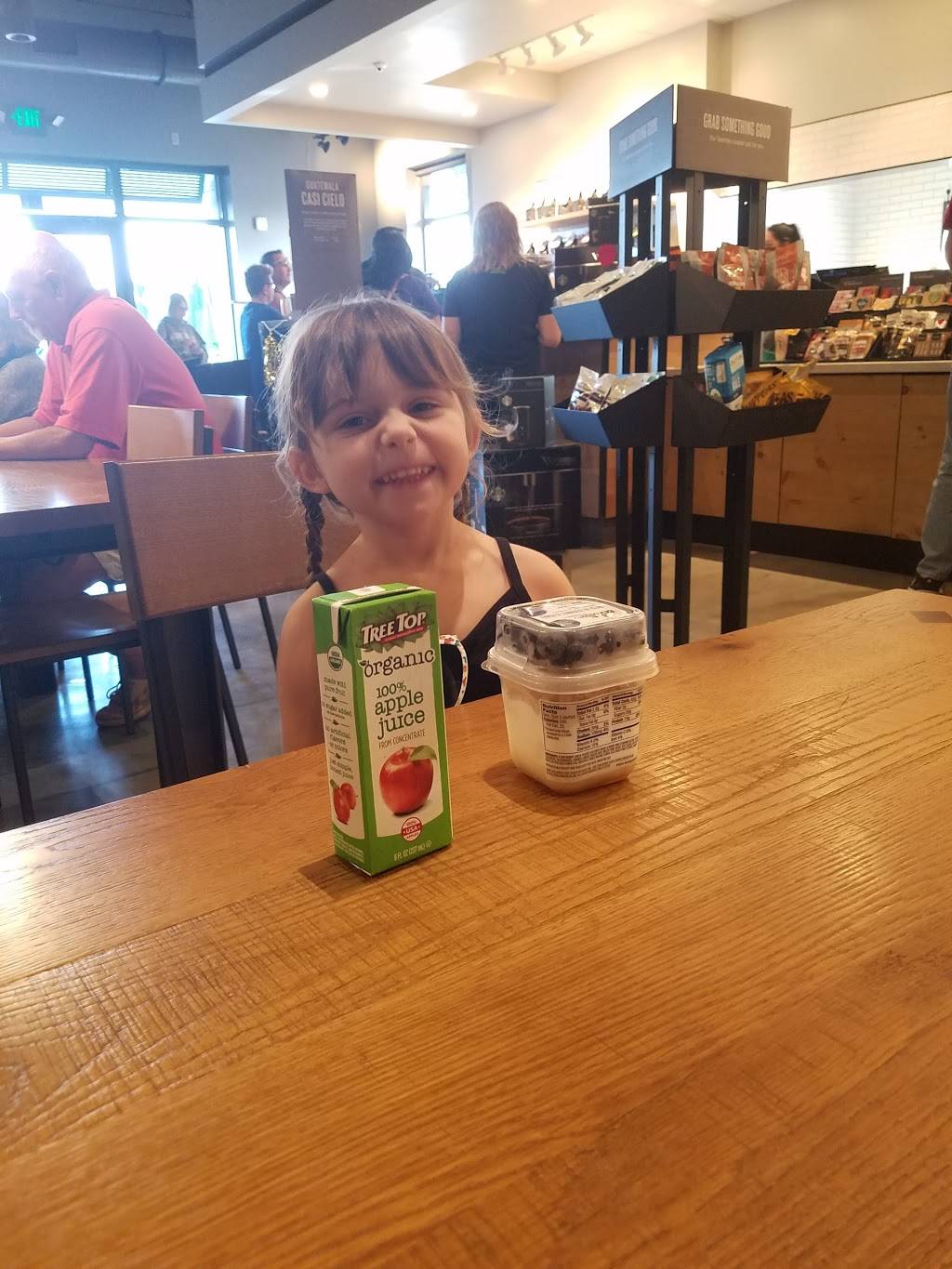 Starbucks | cafe | 2390 Surfside Blvd #101, Cape Coral, FL 33914, USA | 2392831357 OR +1 239-283-1357