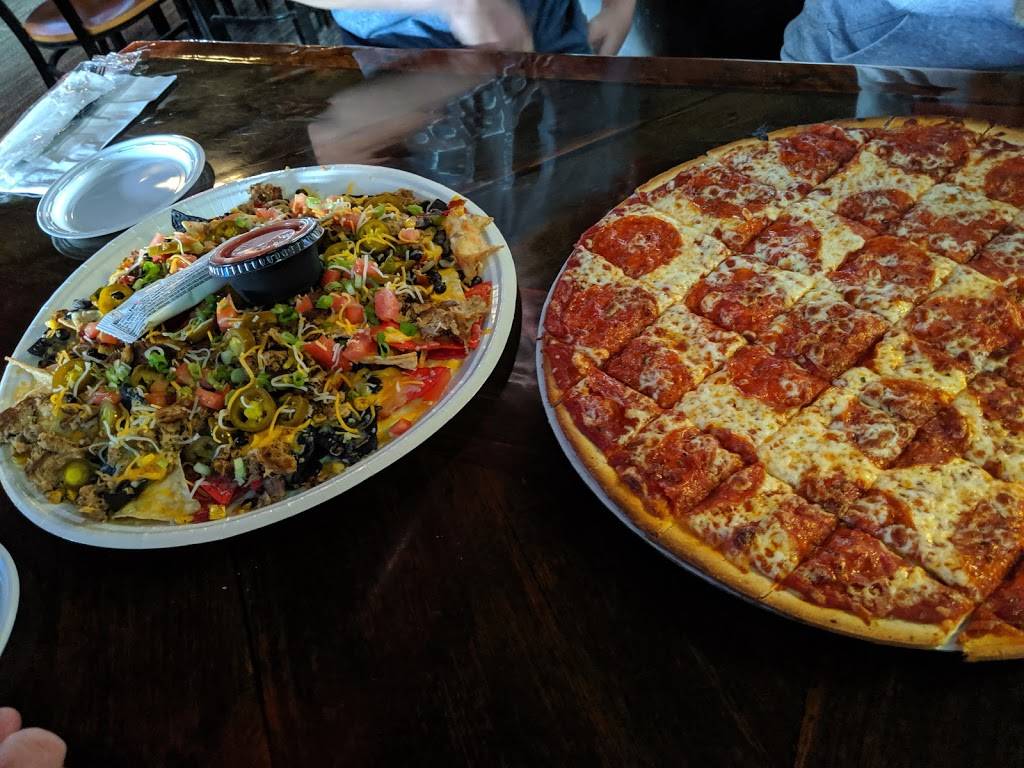 Mama Gs | restaurant | 9705 County Rd 101, Maple Grove, MN 55311, USA | 7634202588 OR +1 763-420-2588