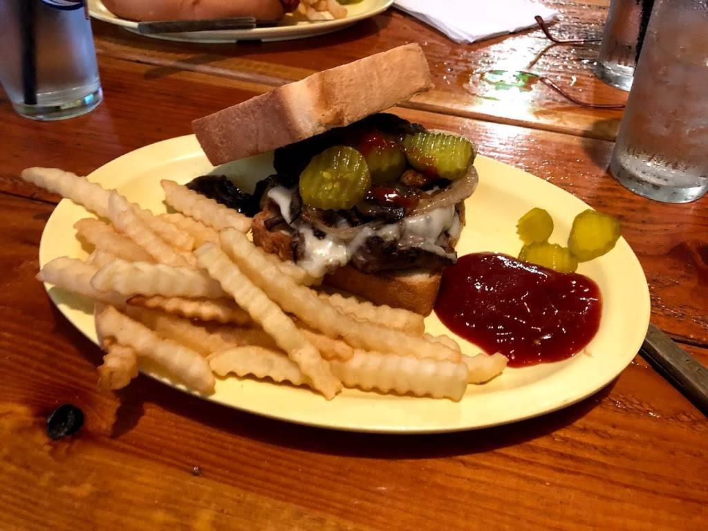 Loris Bar & Grill | restaurant | W8147 Co Rd Y, Oakfield, WI 53065, USA | 9202668024 OR +1 920-266-8024