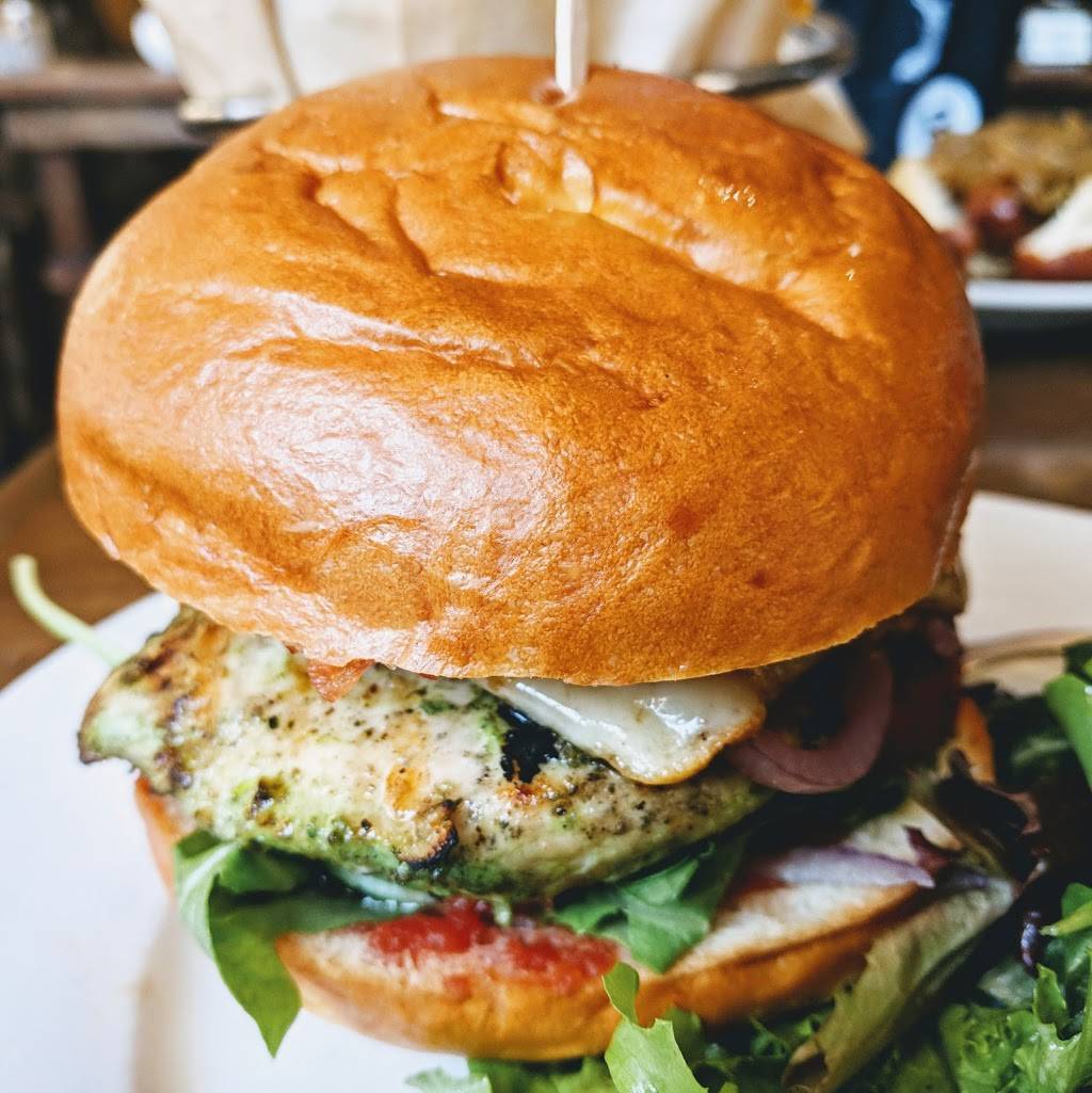 Ladyface Ale Companie - Alehouse & Brasserie | restaurant | 29281 Agoura Rd, Agoura Hills, CA 91301, USA | 8184774566 OR +1 818-477-4566