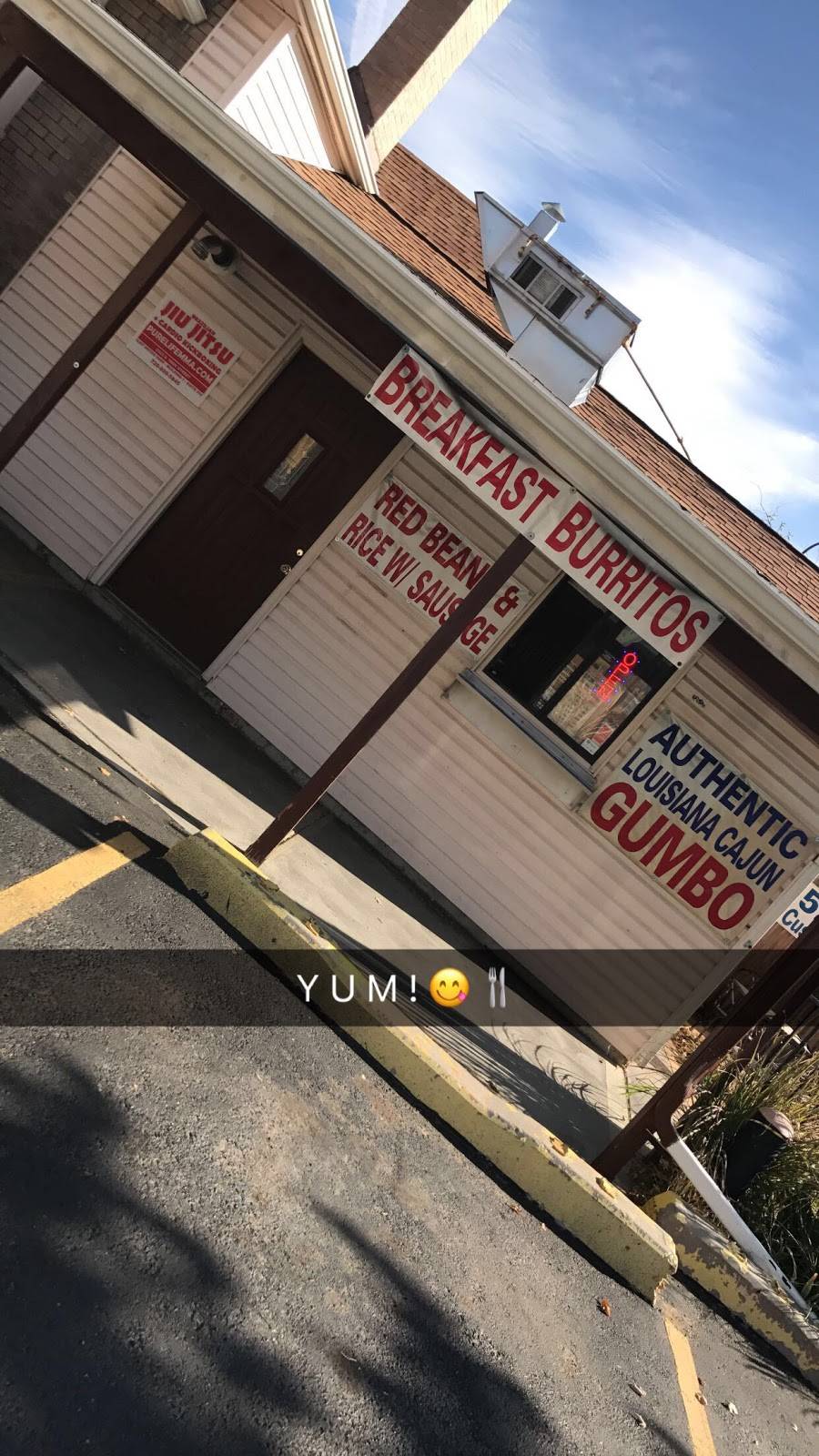 Chickees Lil Kitchen | meal takeaway | 4340 Zuni St, Denver, CO 80211, USA | 7203293980 OR +1 720-329-3980