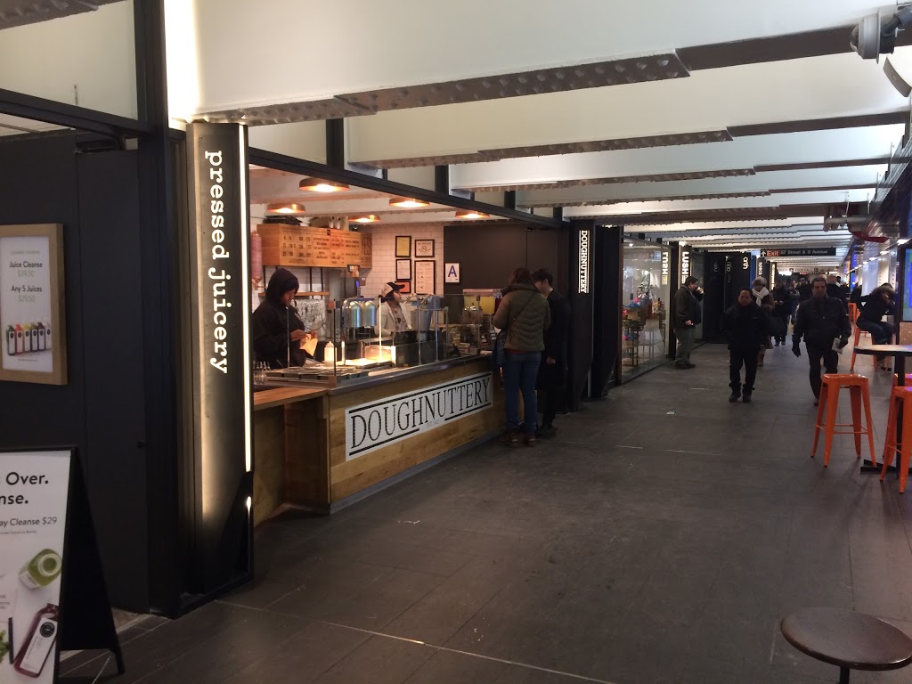 Pressed Juicery | restaurant | 1000 8th Ave S, New York, NY 10019, USA | 2129777707 OR +1 212-977-7707