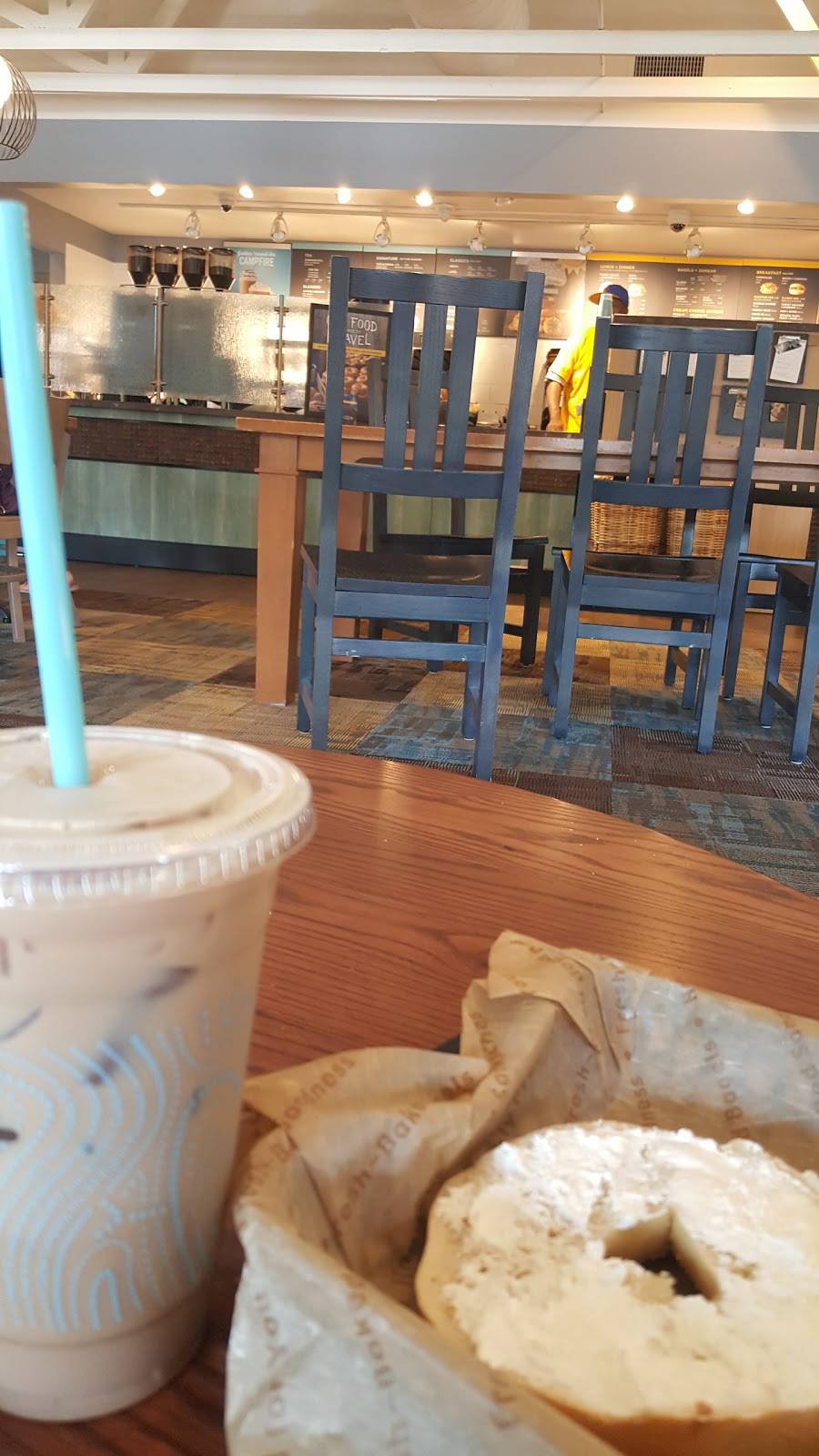 Coffee & Bagels | bakery | 4301 N Oakland Ave, Shorewood, WI 53211, USA | 4149629888 OR +1 414-962-9888