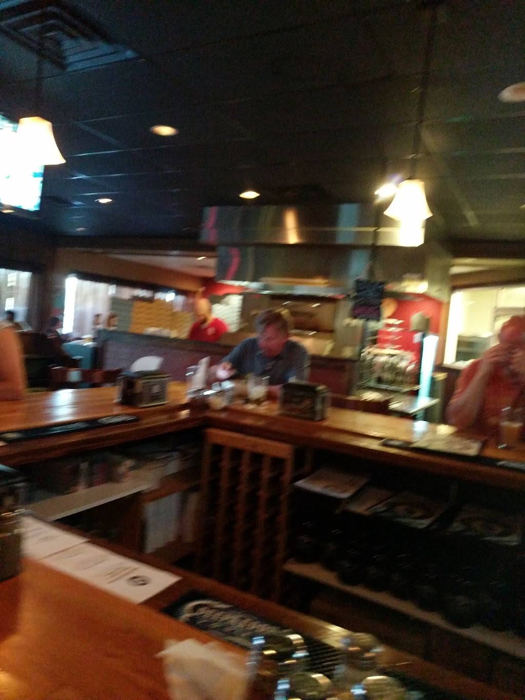 Pietros Pizza | restaurant | 2667 Kirkwood Hwy, Newark, DE 19711, USA | 3027318200 OR +1 302-731-8200