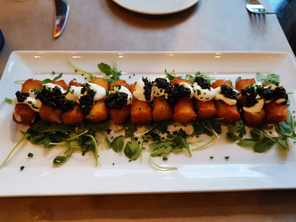 Dobbs Ferry | restaurant | 409 Gough St, San Francisco, CA 94102, USA | 4155517700 OR +1 415-551-7700