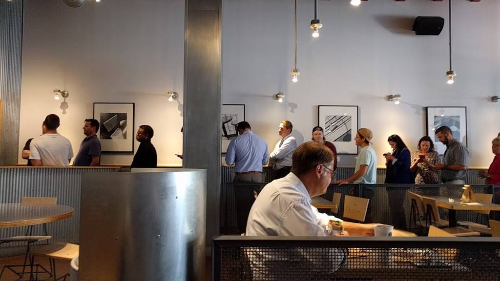 Chipotle Mexican Grill | restaurant | 488 S High St STE 100A, Columbus, OH 43215, USA | 6146212601 OR +1 614-621-2601