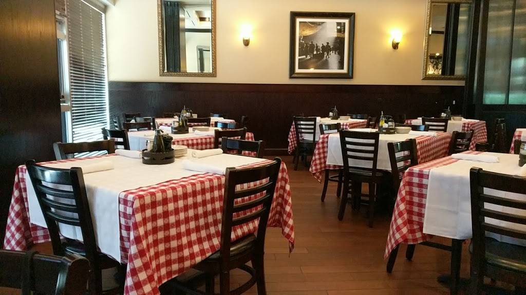 Maggianos Little Italy | restaurant | 10940 Rosemary Park Dr, Las Vegas, NV 89135, USA | 7022546025 OR +1 702-254-6025