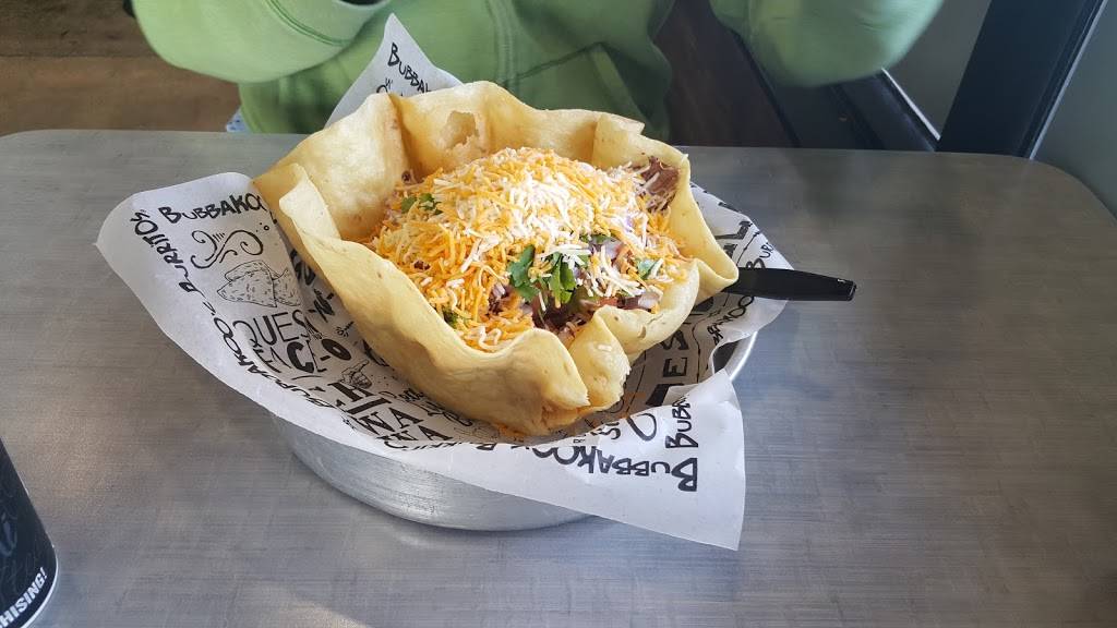 Bubbakoos Burritos | restaurant | 2053 W Ave J, Lancaster, CA 93536, USA | 6617231200 OR +1 661-723-1200