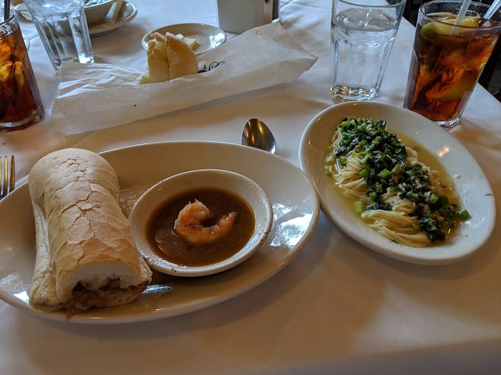 Pascals Manale | restaurant | 1838 Napoleon Ave, New Orleans, LA 70115, USA | 5048954877 OR +1 504-895-4877