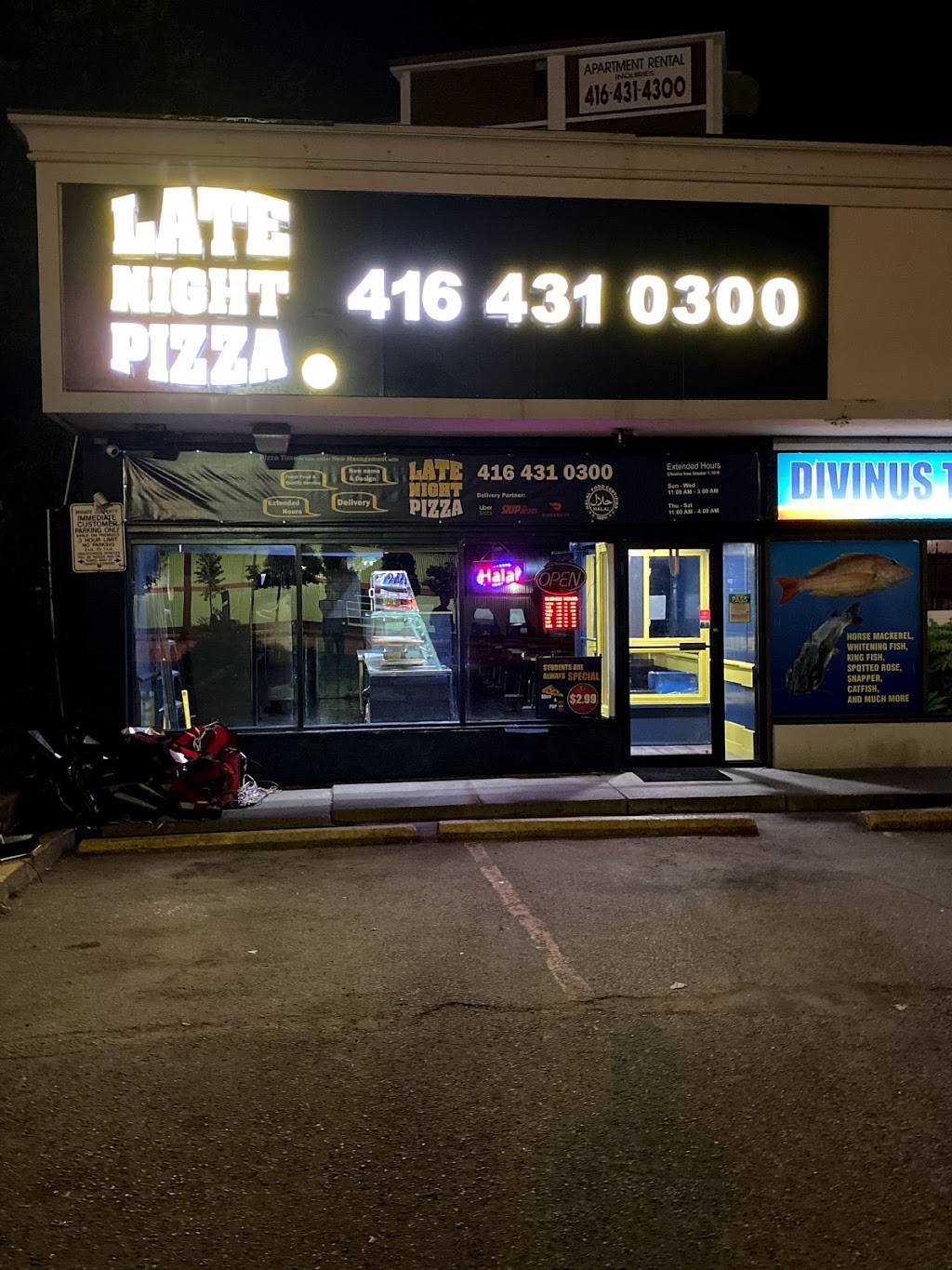 Late Night Pizza | restaurant | 561 Markham Rd, Scarborough, ON M1H 2A3, Canada | 4164310300 OR +1 416-431-0300