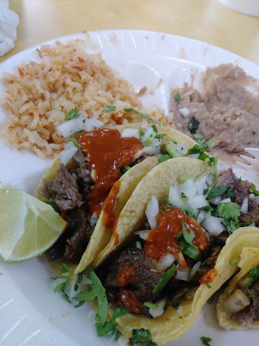 Juanitos Taqueria | restaurant | 4150 Hemphill St, Fort Worth, TX 76115, USA | 8179243636 OR +1 817-924-3636