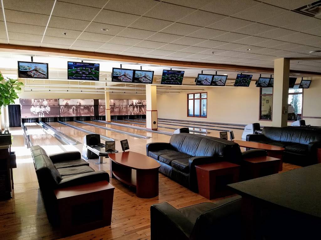 Pinstripes | restaurant | 13500 Nall Ave, Overland Park, KS 66223, USA | 9136812255 OR +1 913-681-2255