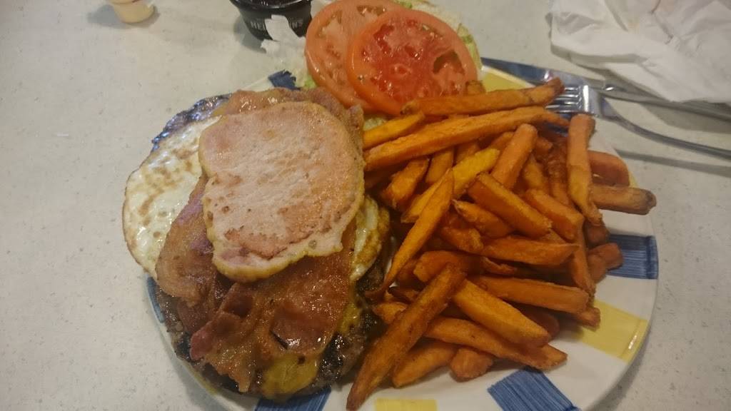 Wimpys Diner | restaurant | 475 Guelph Line, Burlington, ON L7R 3L8, Canada | 9056345500 OR +1 905-634-5500