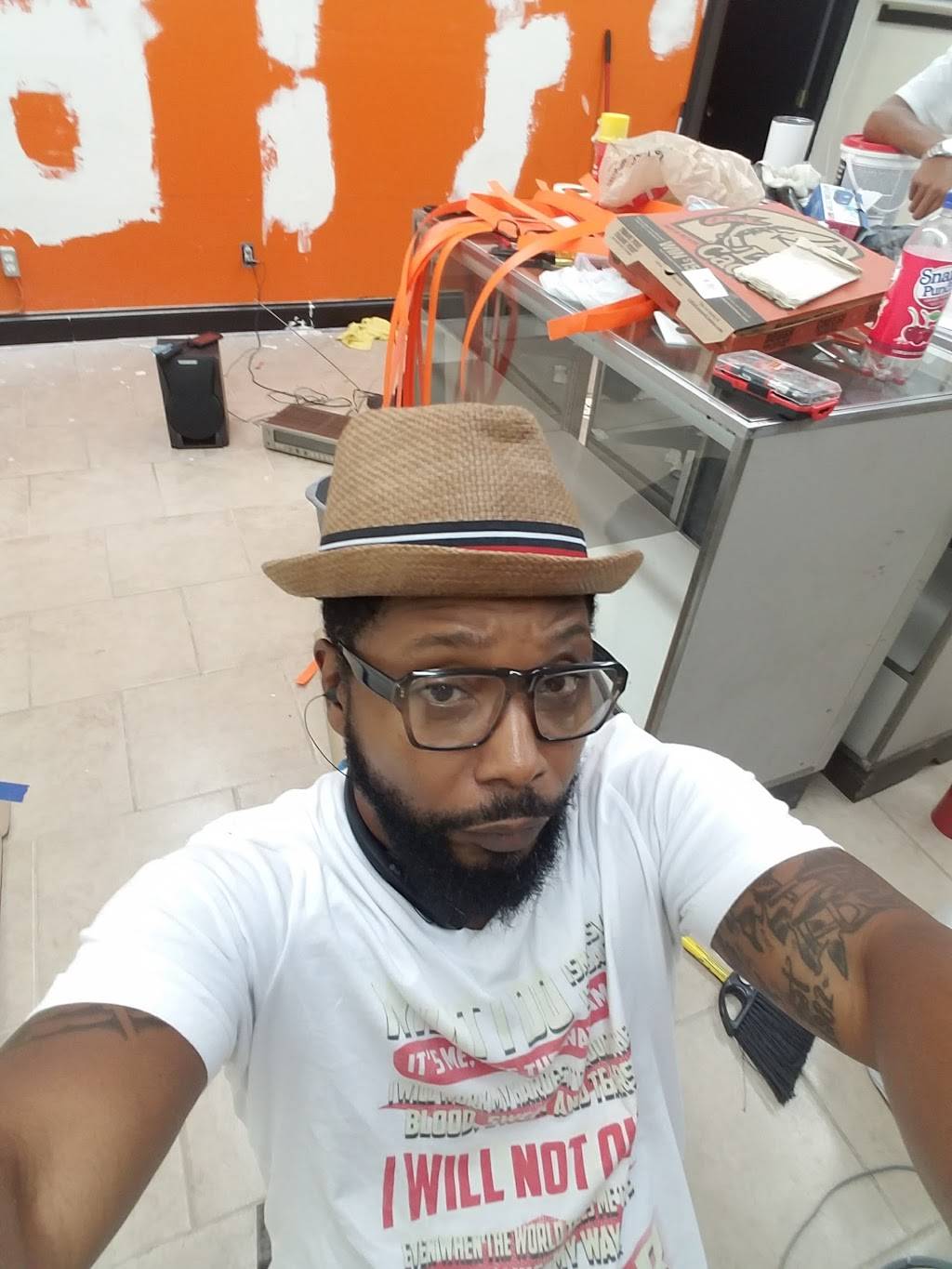 Eat To Live | restaurant | 107 W 38th St, Chattanooga, TN 37410, USA | 4235088125 OR +1 423-508-8125