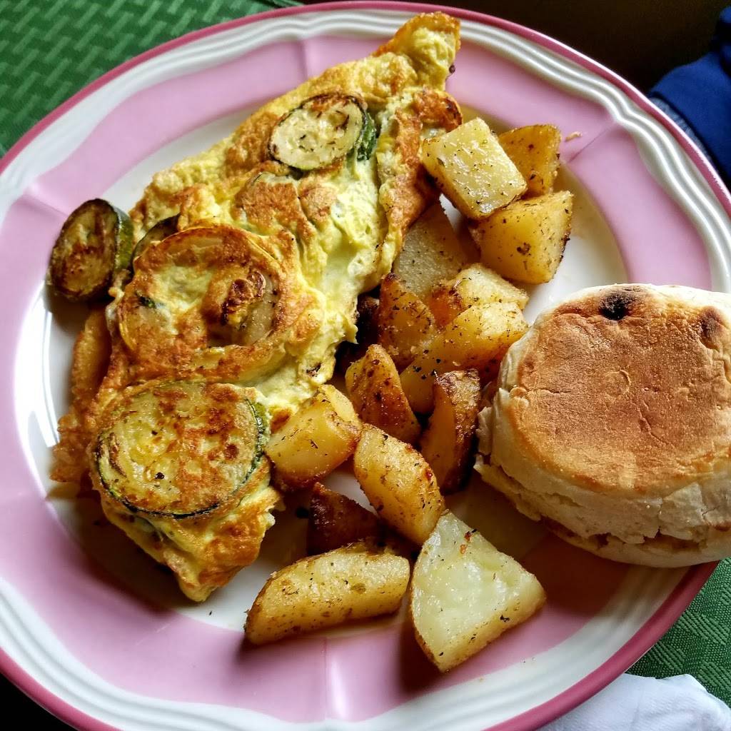 Kendalls Kitchen | restaurant | 16 Main St, Saxtons River, VT 05154, USA | 8028697132 OR +1 802-869-7132