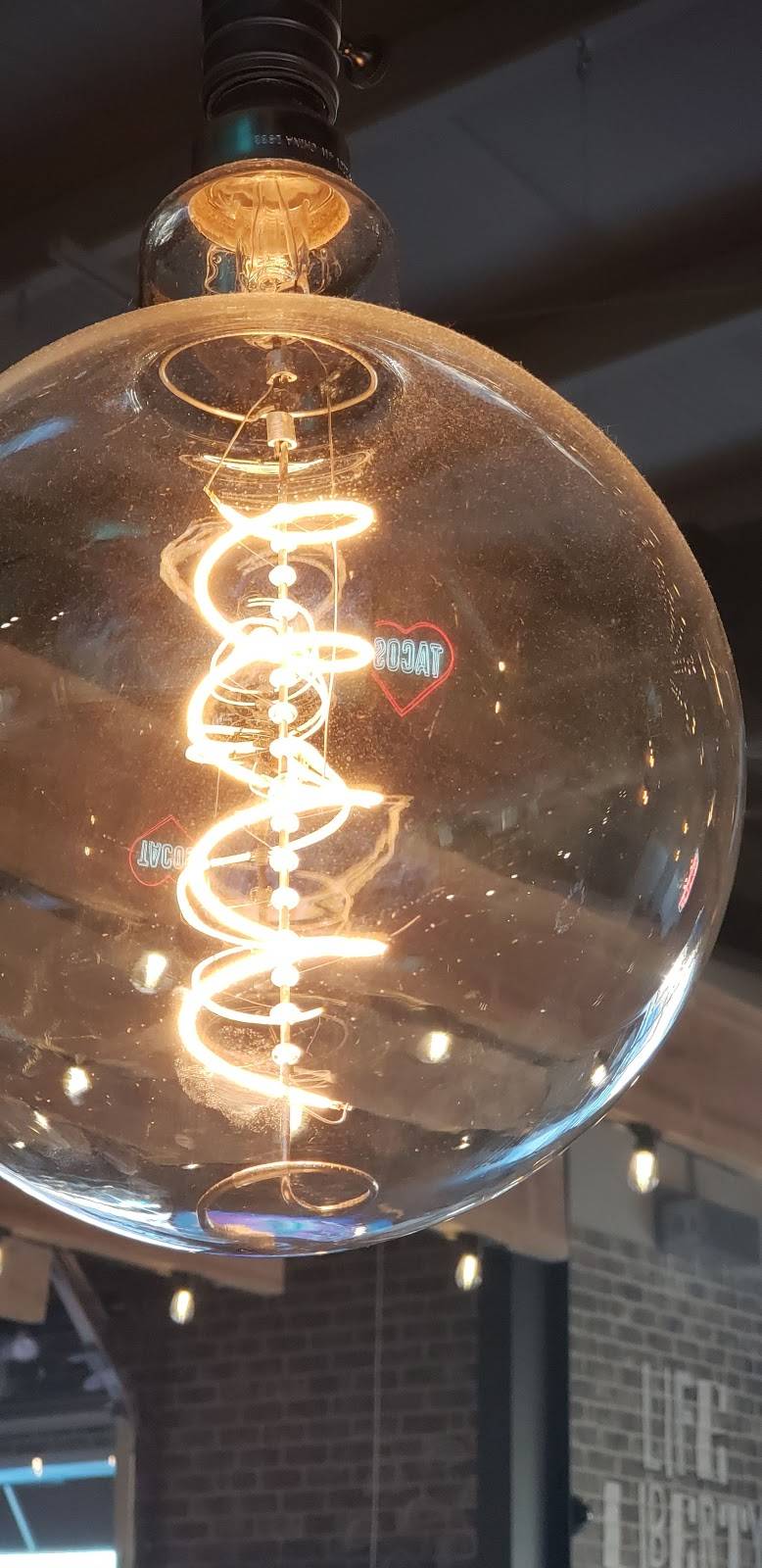 Taco Garage | restaurant | 2901 Mall Rd, Florence, AL 35630, USA | 2563670999 OR +1 256-367-0999