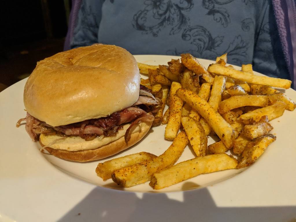 Fahrenheit 250 BBQ | restaurant | 7042 Folsom Blvd, Sacramento, CA 95826, USA | 9164764508 OR +1 916-476-4508