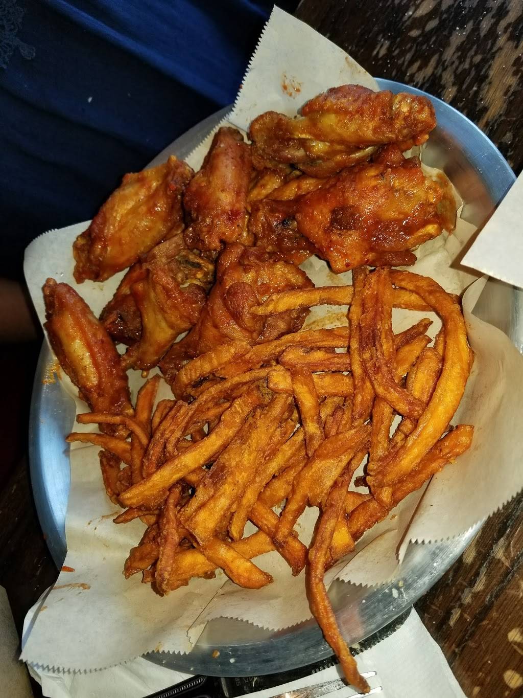 Taco Mac | restaurant | 4305 Old Milton Pkwy Suite 101, Alpharetta, GA 30022, USA | 7707549290 OR +1 770-754-9290