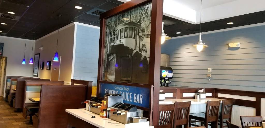 Long John Silvers | restaurant | 2170 Millennium Blvd, Cortland, OH 44410, USA | 2346005033 OR +1 234-600-5033